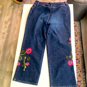 Cropped wide leg embroidered jeans